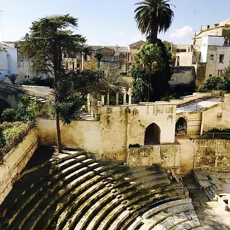 Del Teatro Apartment Lecce